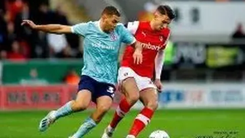 邓紫棋旧金山演唱会穿勇士球衣，现场观战篮球赛